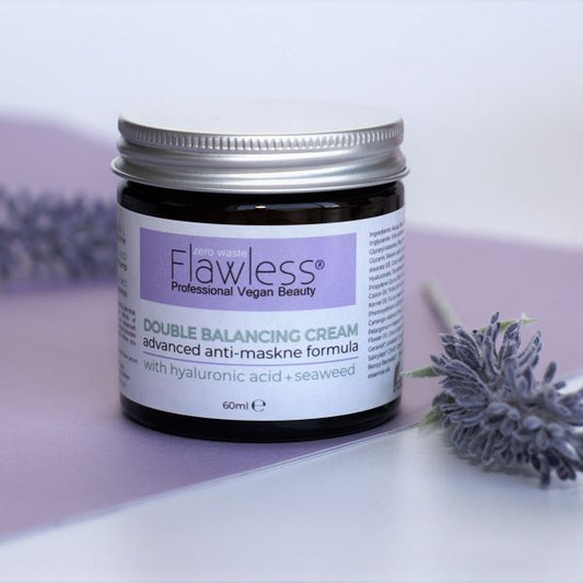 Facial moisturiser in glass jar and aluminium lid