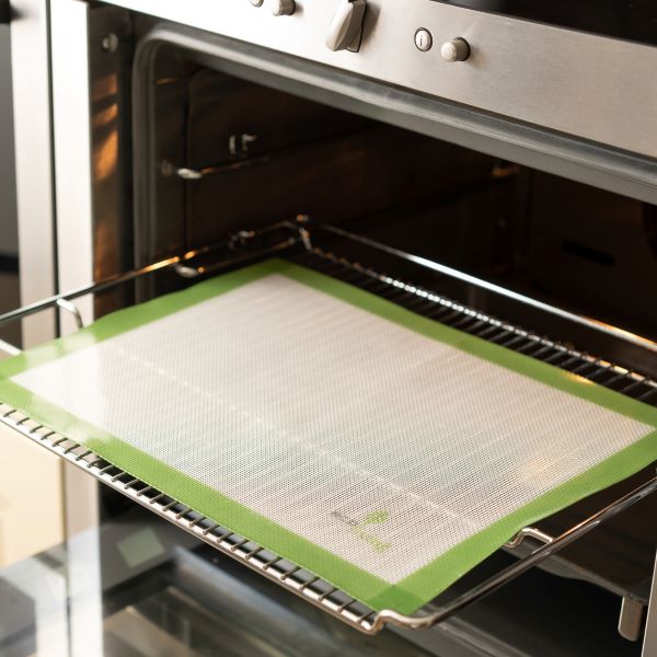Reusable baking liner