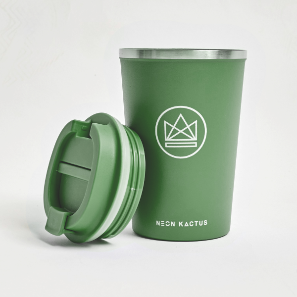 Neon Kactus insulated cup in Happy camper colour - an olive green, shown with lid off and to the side