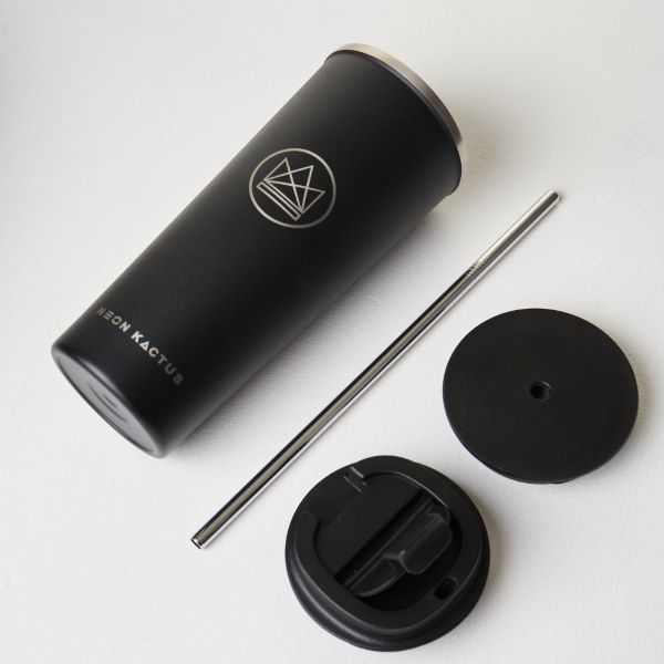 Insulated travel cup alongside metal straw, sipping lid and straw lid, in Rock star (black) colour