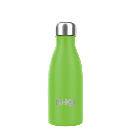 Reusable bottle in gecko green (a bright, almost neon green) with aluminium screw top lid