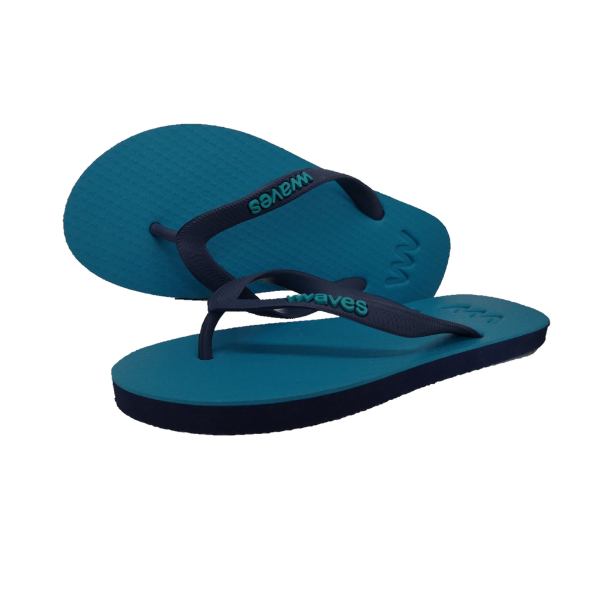 Waves rubber eco-friendly flip-flops in two-tone turquoise base and navy straps