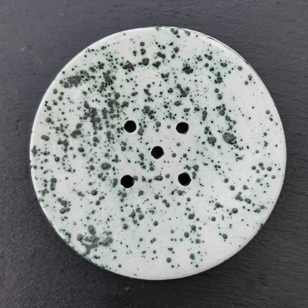 Ceramic soapdish Circular Rockpool