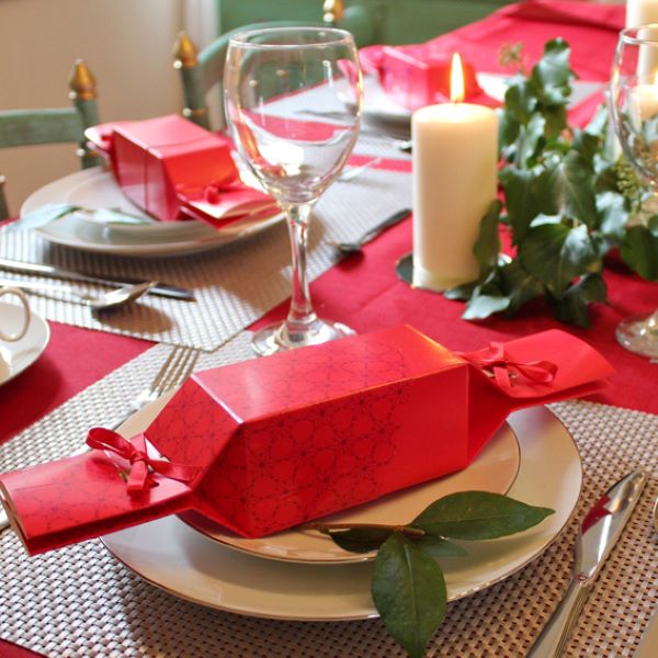 Keep this cracker Reusable Christmas cracker on table Christmas Red