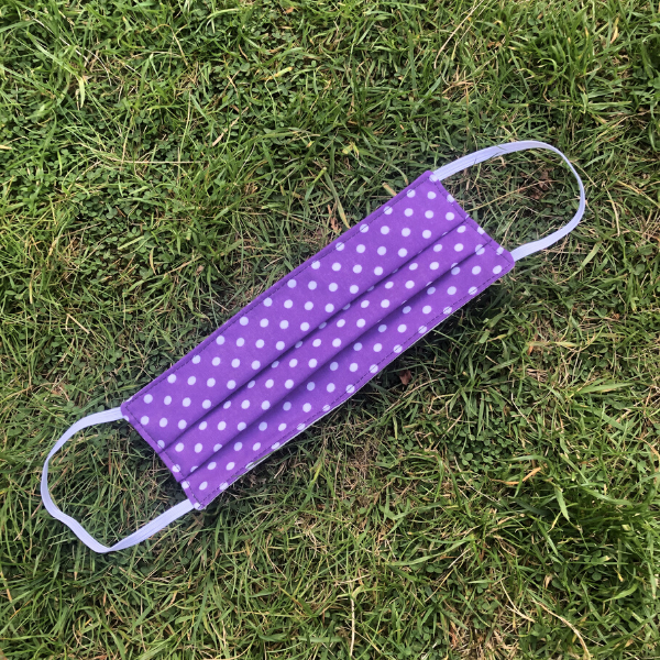 Reusable mask Purple with little white dots